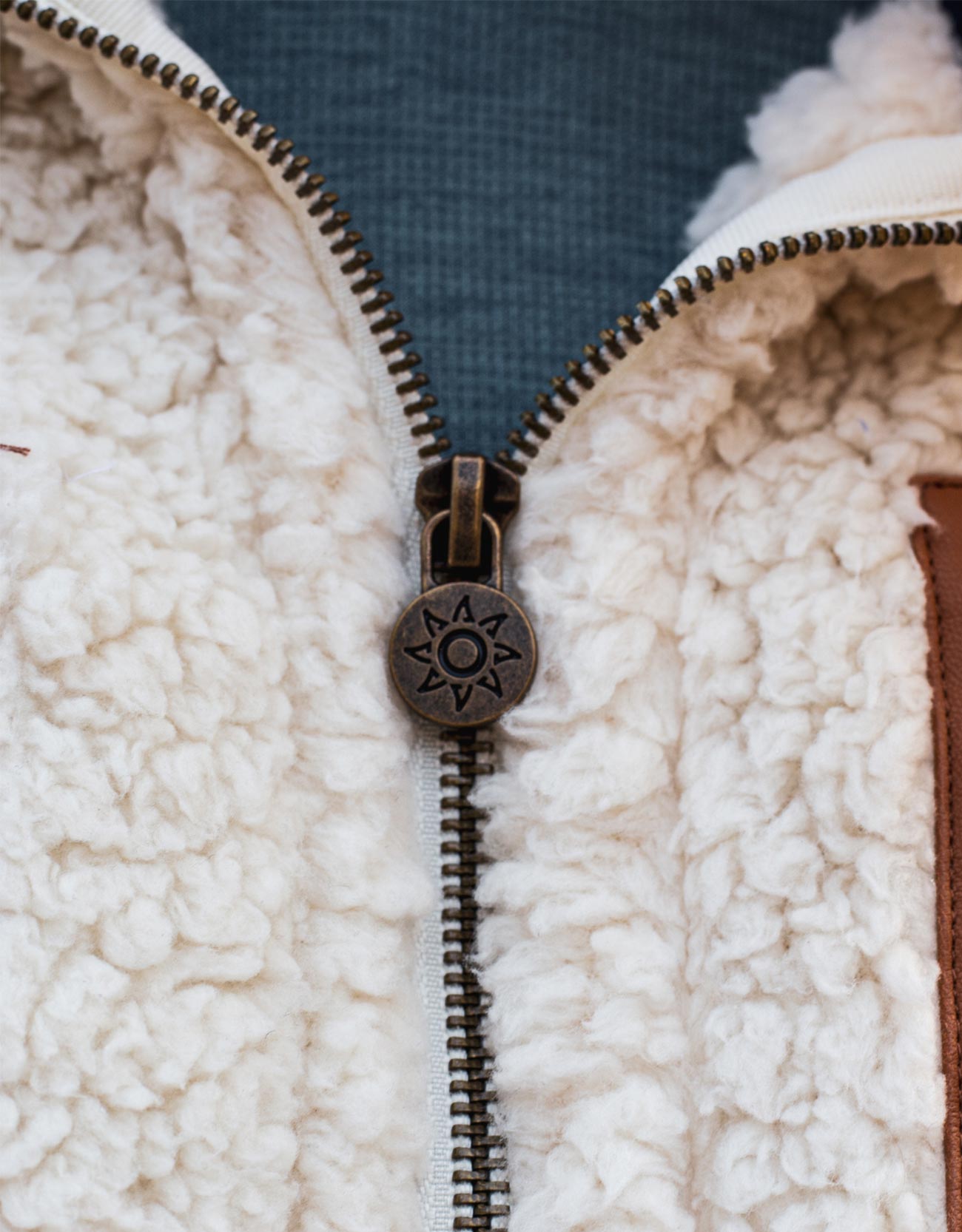 Baja Llama's Deap Shag Cream & Tan Sherpa Fleece Jacket