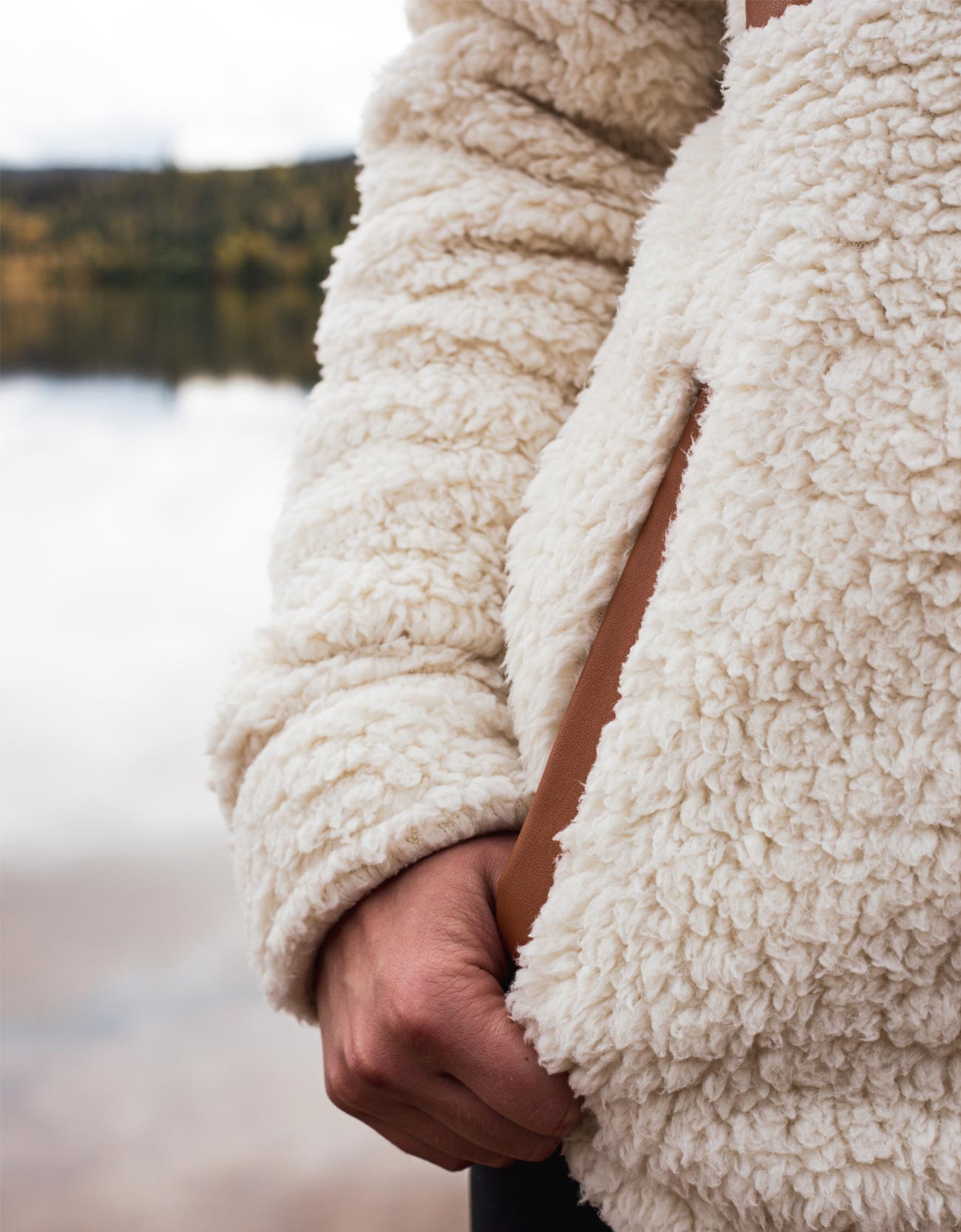 Baja Llama's Deap Shag Cream & Tan Sherpa Fleece Jacket
