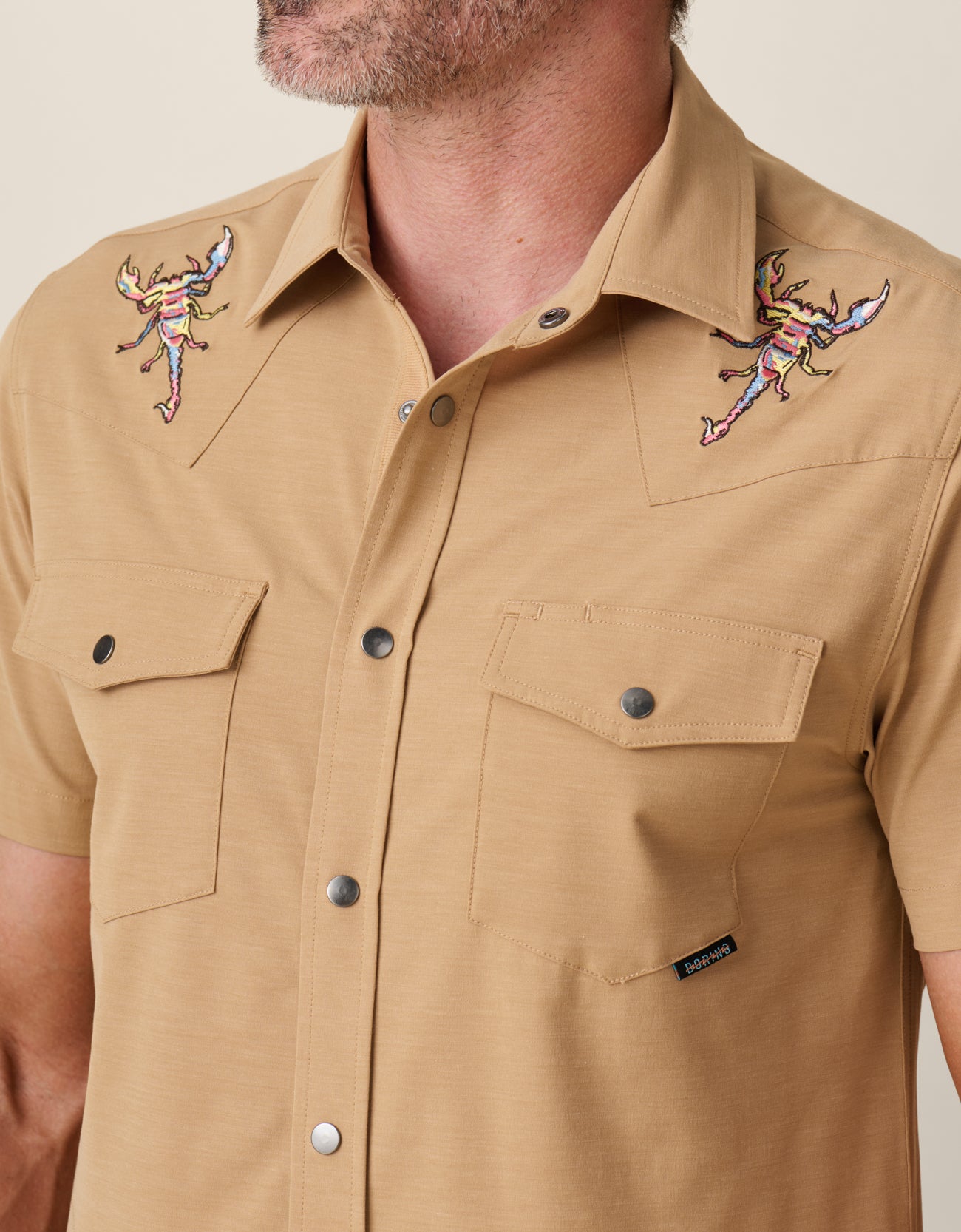 2 Stingers Dissident Snapshirt – Bajallama
