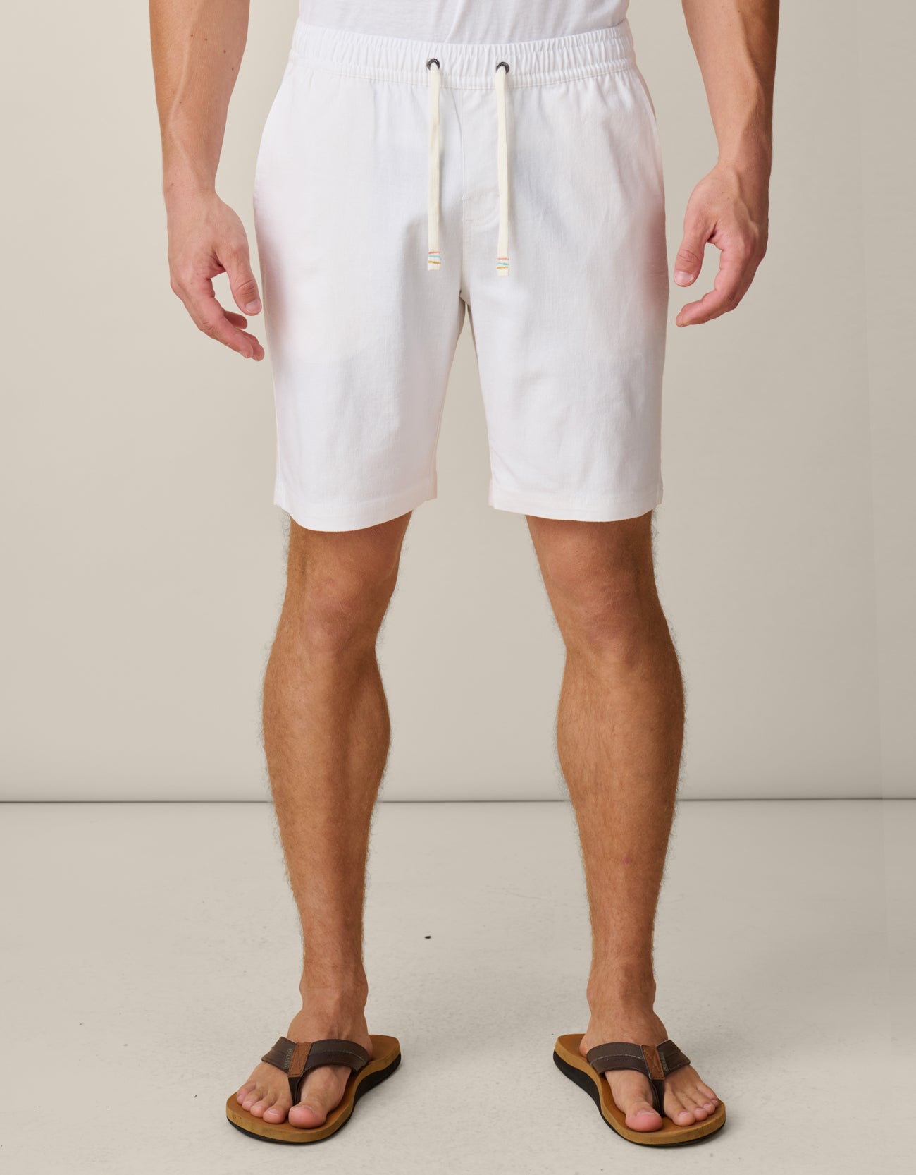 Relaxed fit linen shorts with drawstring waist