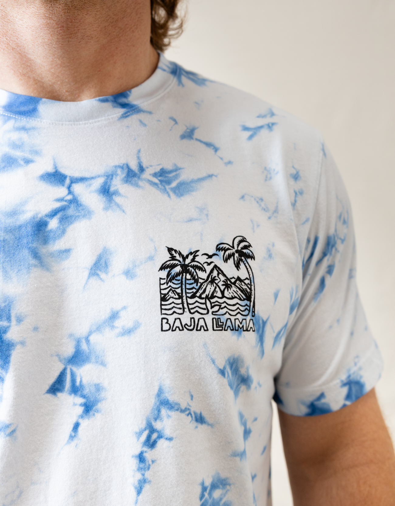 WAVY DAYZ - BLUE TIE DYE PRIMO GRAPHIC TEE – Bajallama WAVY DAYZ - BLUE TIE DYE PRIMO GRAPHIC TEE – Bajallama