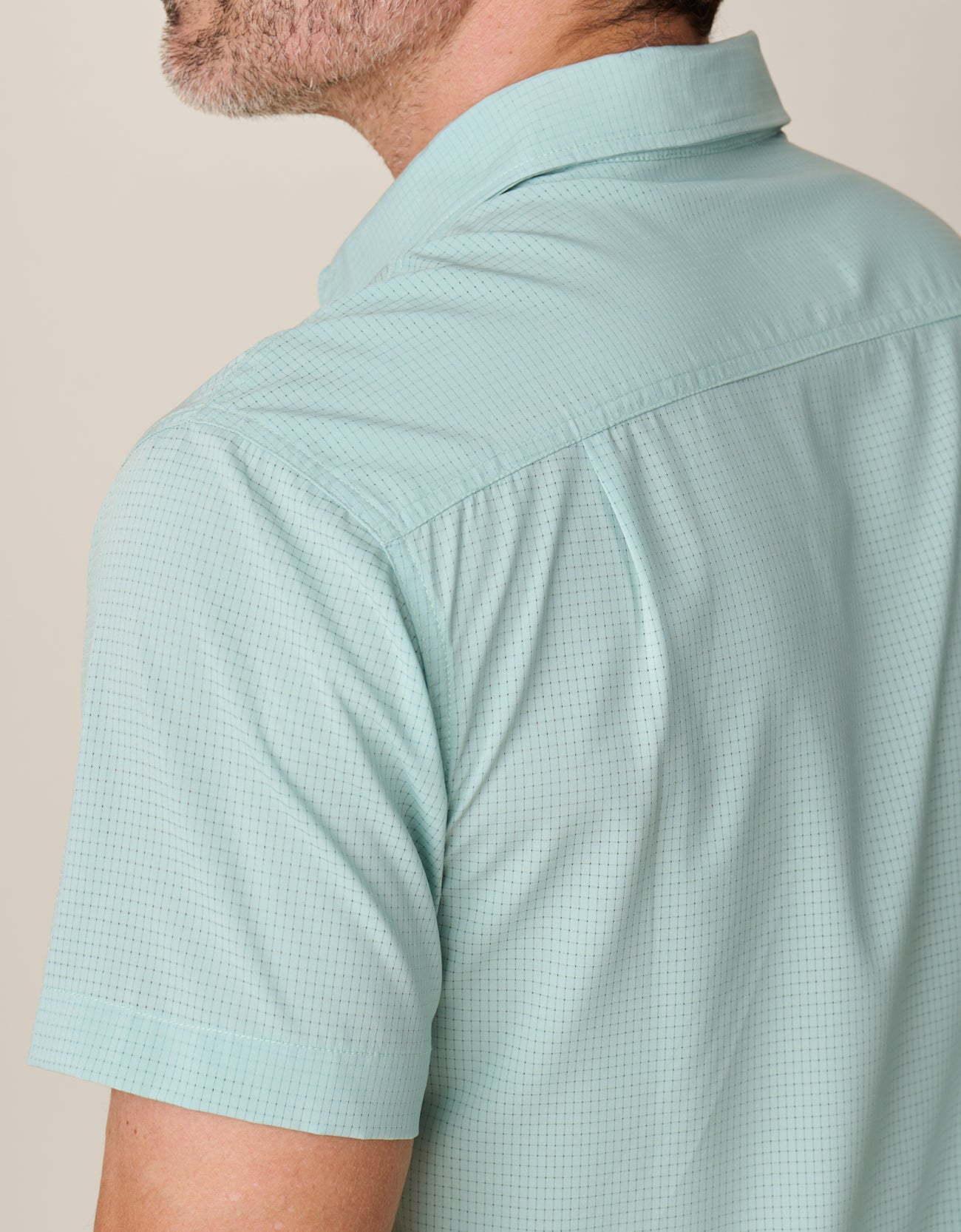 Mojave fabric detail – breathable, stretch tech in soft green