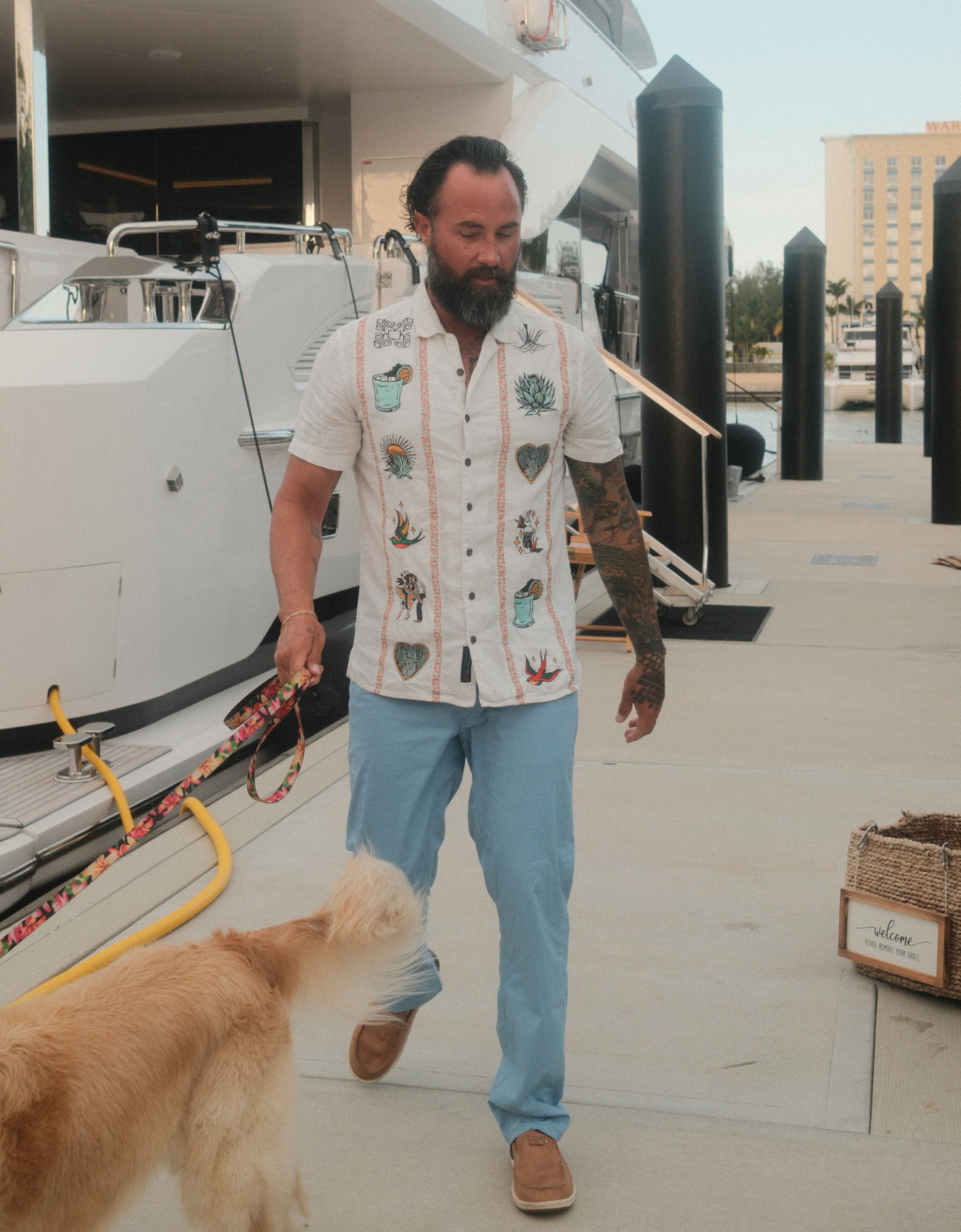 EL SATIVO TEQUILA - GUAYABERA BUTTON UP